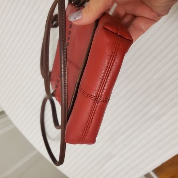 iLi Leather Tassel Red with Brown Trim Small Crossbody, classic - Picture 9 of 10